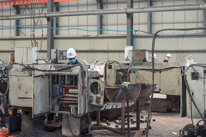 石河子网架配件-锥头加工车间